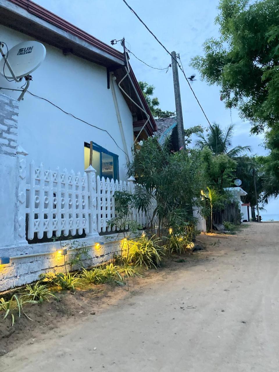 Ceylon Beach Haven Uppuveli Trincomalee Eksteriør bilde